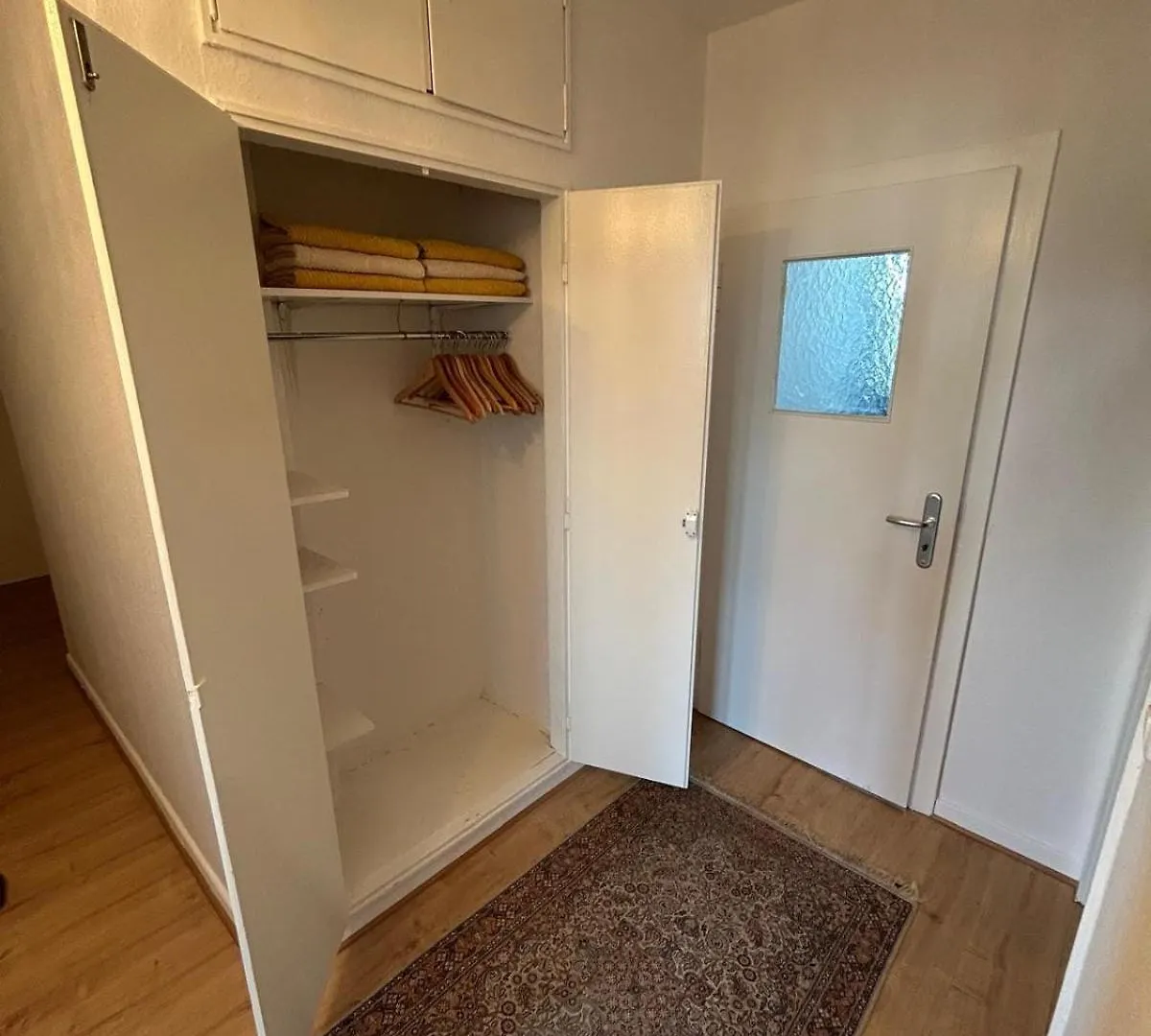 アパート Wohnung Im Zentrum Von Duesseldorf ドイツ